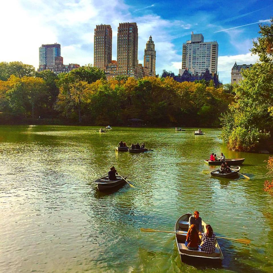 Things to Do in Central Park NYC: The Ultimate Guide! Loeb Boathouse_Dakota Building_Row Boat_Fall in NYC_New York City_NY_A local's guide to the UWS_Upper west side_what to do_central park