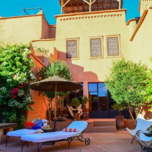 Stay in Ait Ben Haddou_Where to stay in the moroccan desert_riad_caravane_bed and breakfast_airbnb_intimate_beautiful_relax_french_local_UNESCO World Heritage site_pool_cover photo.JPG
