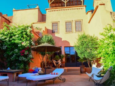 Stay in Ait Ben Haddou_Where to stay in the moroccan desert_riad_caravane_bed and breakfast_airbnb_intimate_beautiful_relax_french_local_UNESCO World Heritage site_pool_cover photo.JPG