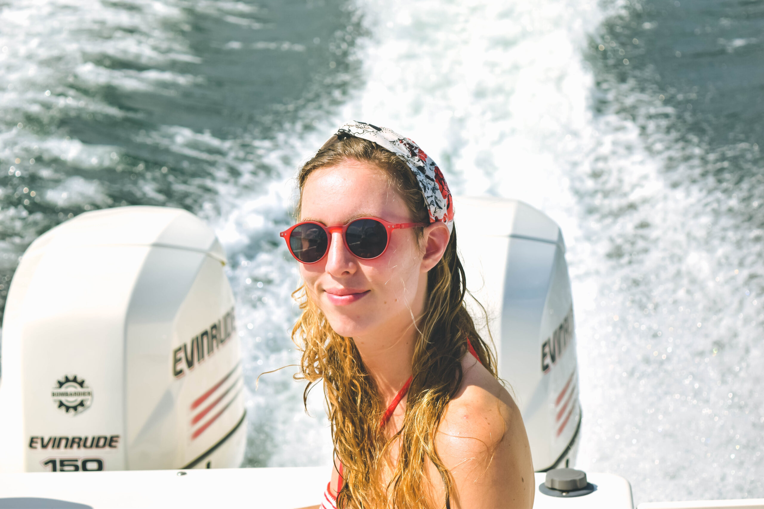 Lake Winnipesaukee_New Hampshire_Travel Guide_What to do_What to See_kiini_bikini_fit_girl_photography_fashion blogger_travel blogger_boat_storm_couple_romantic_vintage_the notebook_free