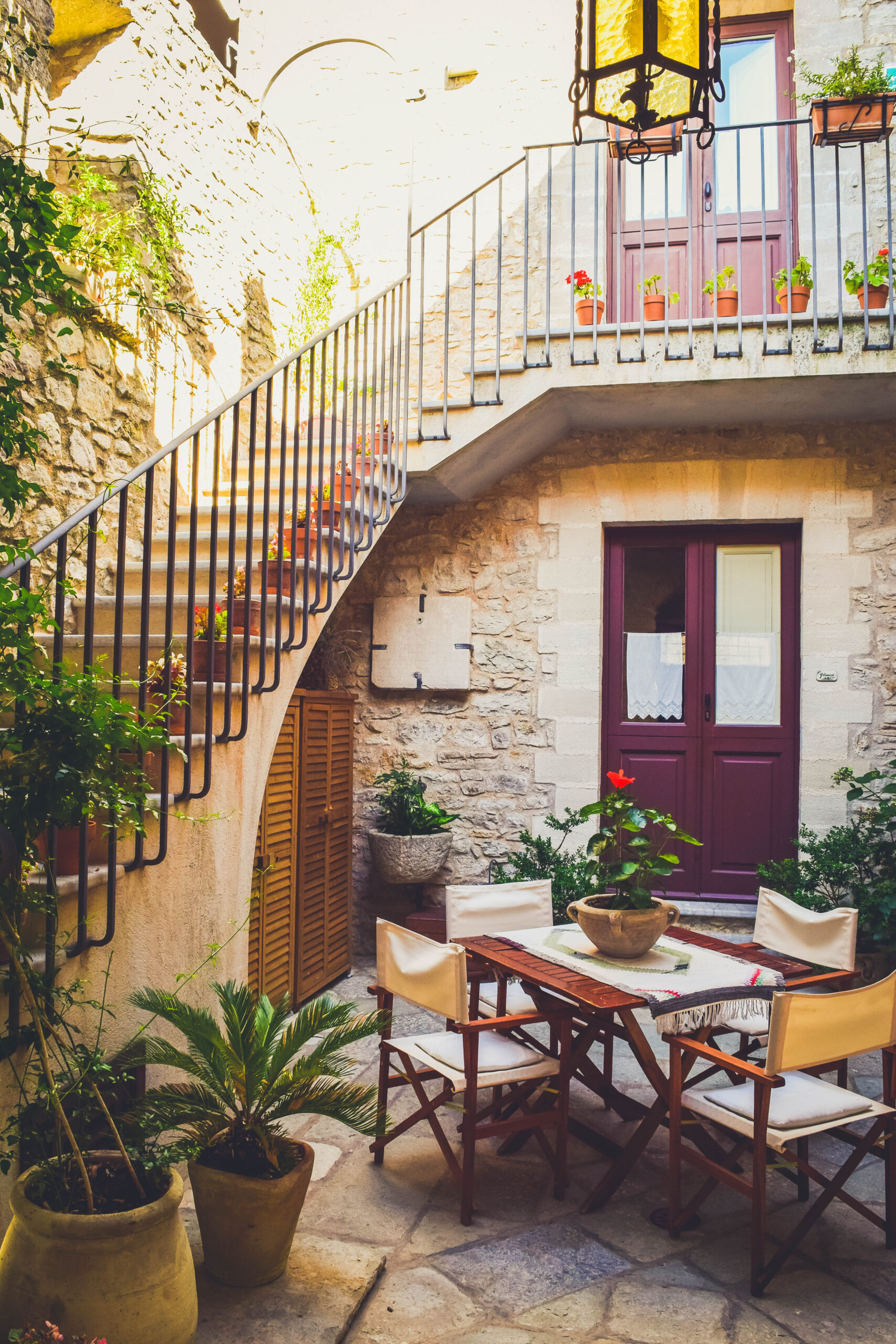 Where to Stay in SIcily Erice Pietre Antiche Apartments Mountain Italia Review Airbnb bed and breakfast rare jewel best place to stay svadore