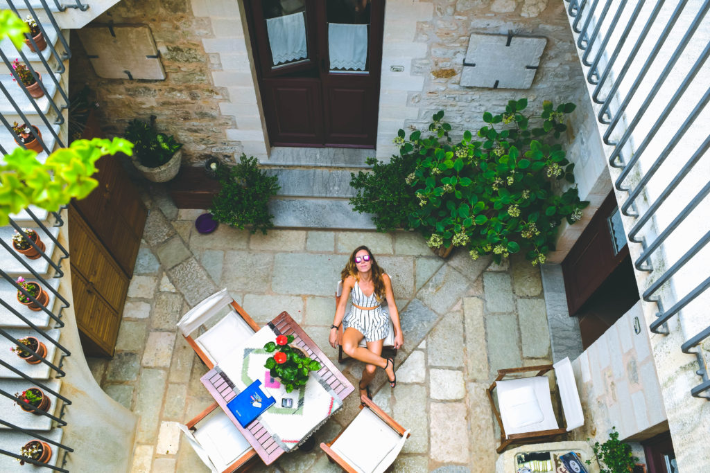 Where to Stay in SIcily Erice Pietre Antiche Apartments Mountain Italia Review Airbnb bed and breakfast rare jewel best place to stay svadore