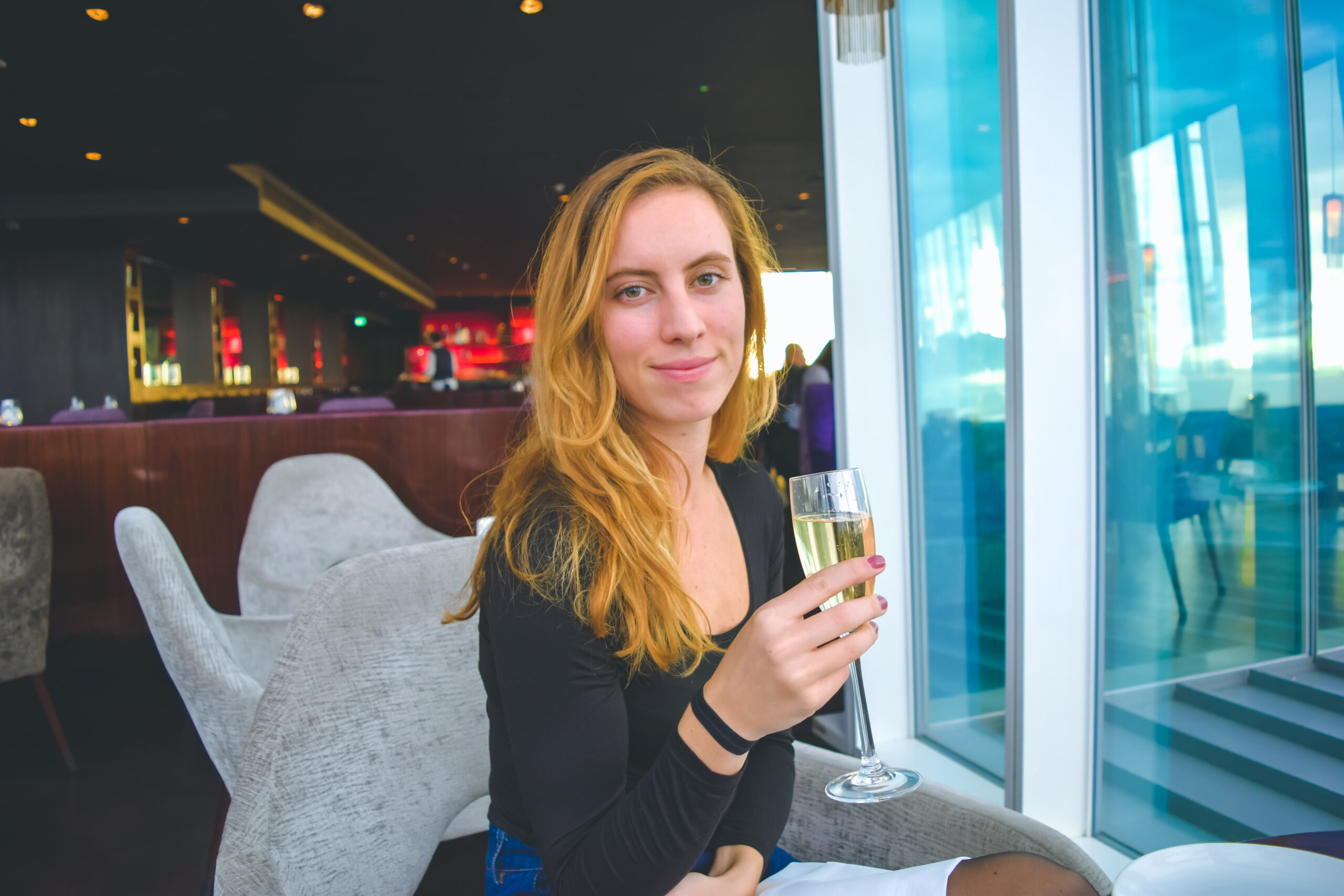 aqua shard champagne afternoon tea Travel guide to london uk blog what to do what to see where to go 3 days-19