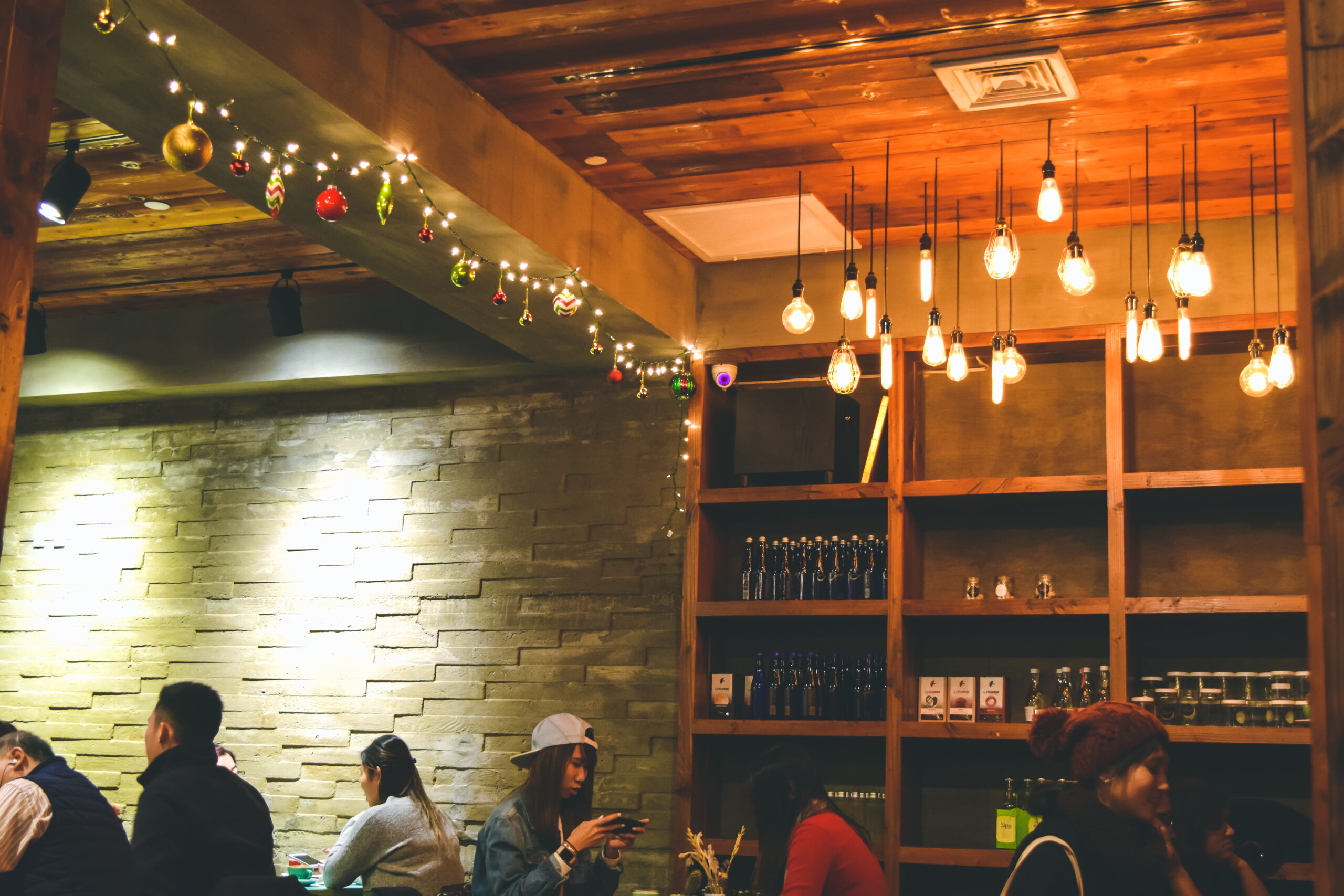 Treat Yourself To A Sweet Moment In NYC manhattan where to eat instagrammable food foodie weet moments lower east side china town hot chocolate art latte art travel blog guide manhattan new york travel what to do