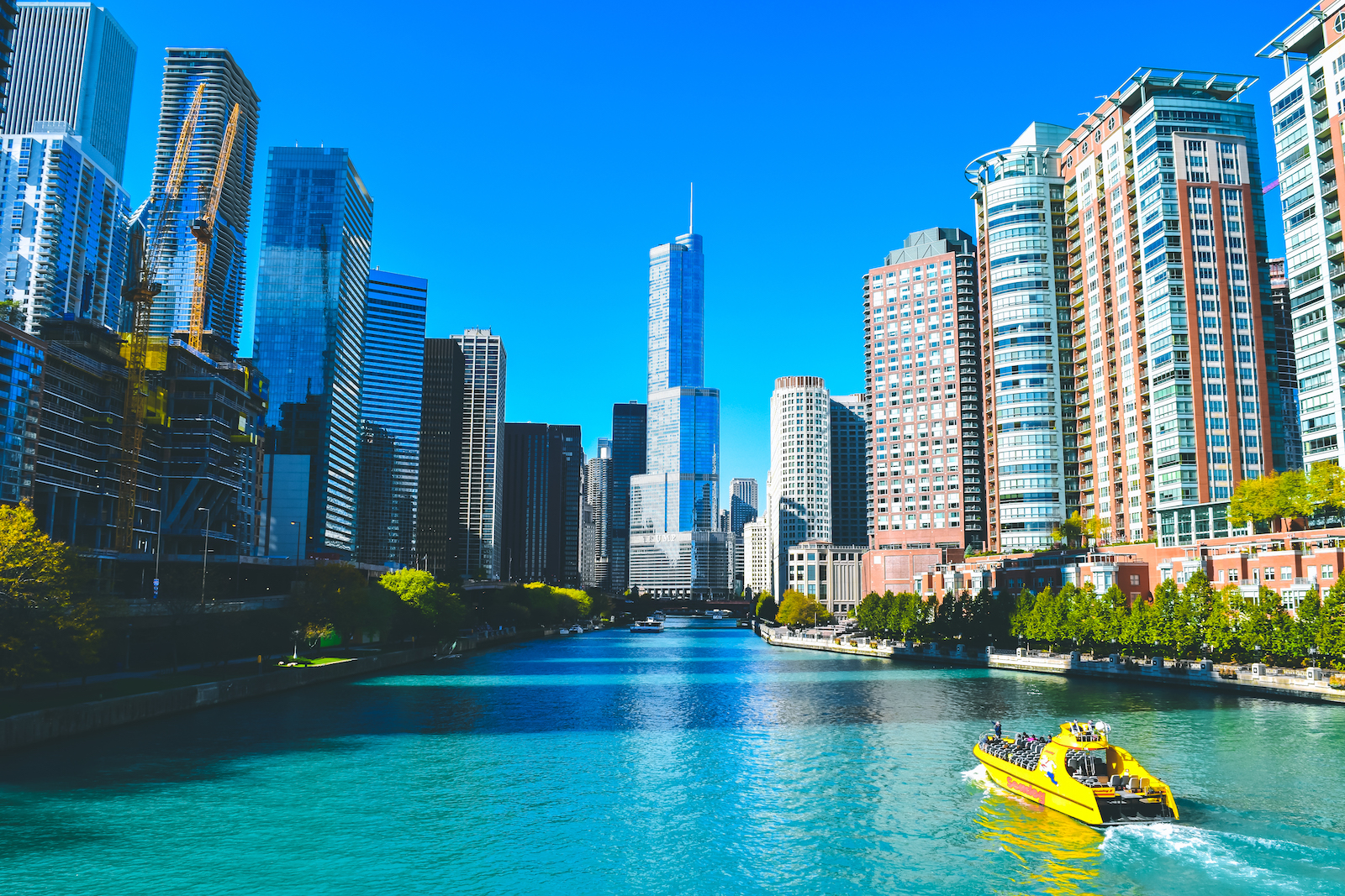 A First Timers Weekend City Guide to Chicago Riverwalk Chicago River Travel guide to chicago illinois blog what to do what to see where to go 3 days-11