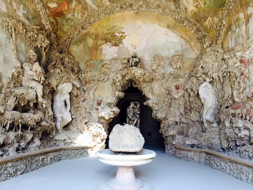 How To Travel In Italy- 2 Days In Florence palazzo pitti grotto