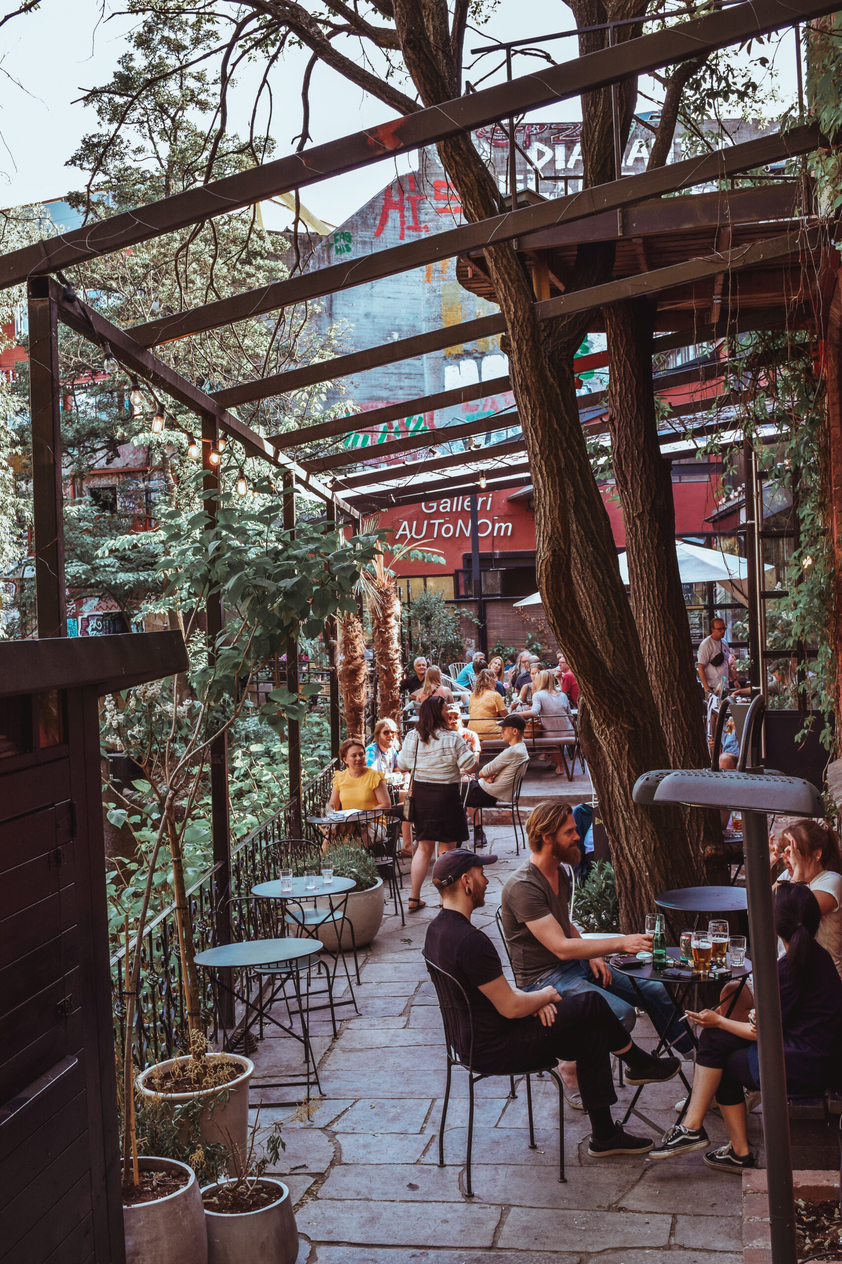 How To Travel In Norway- 24 Hours In Oslo On A Budget travel blog svadore -32 op Things to Do in One Day in Oslo in May Bla