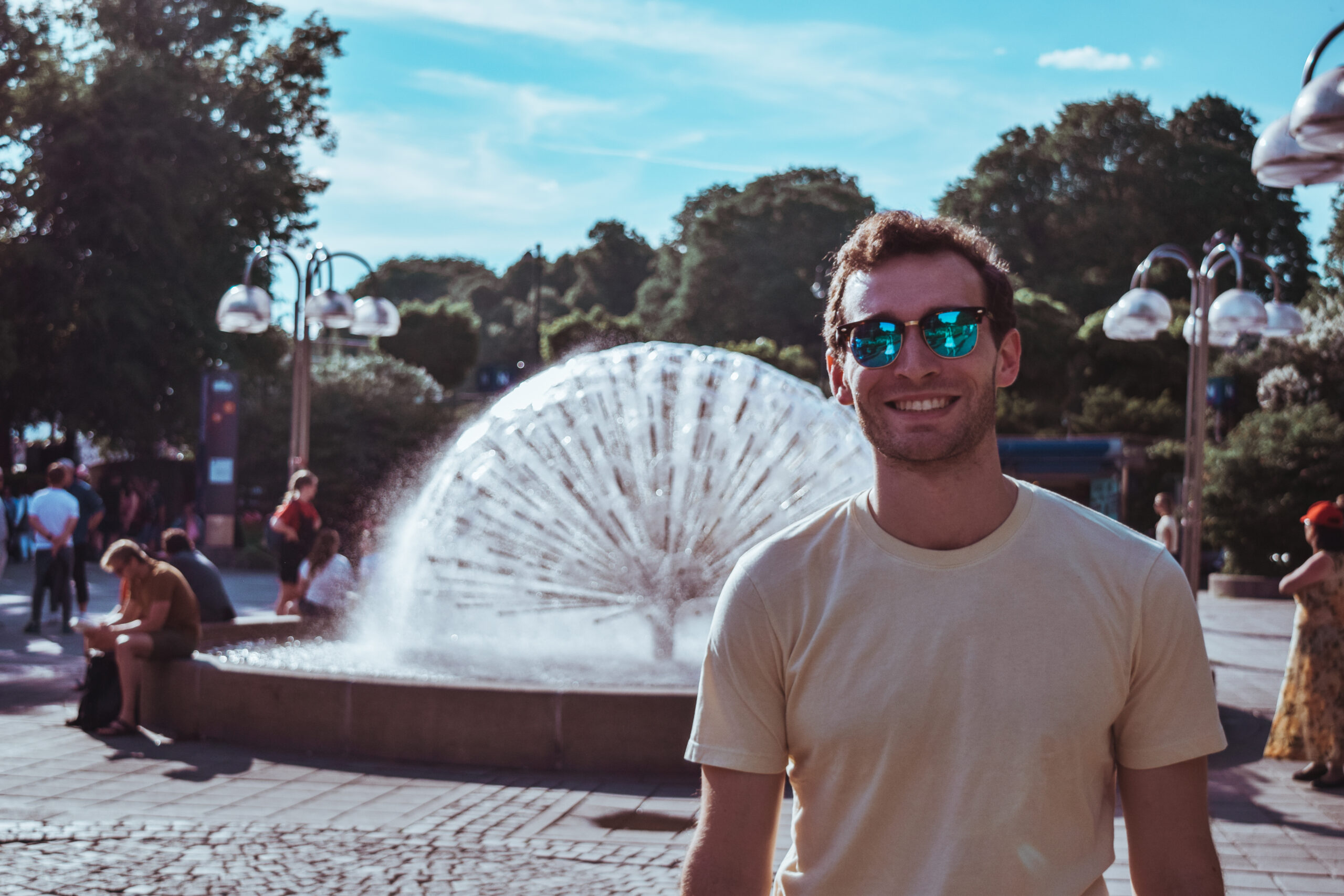 How To Travel In Norway- 24 Hours In Oslo On A Budget travel blog svadore -32 op Things to Do in One Day in Oslo in May Peacock Fountain