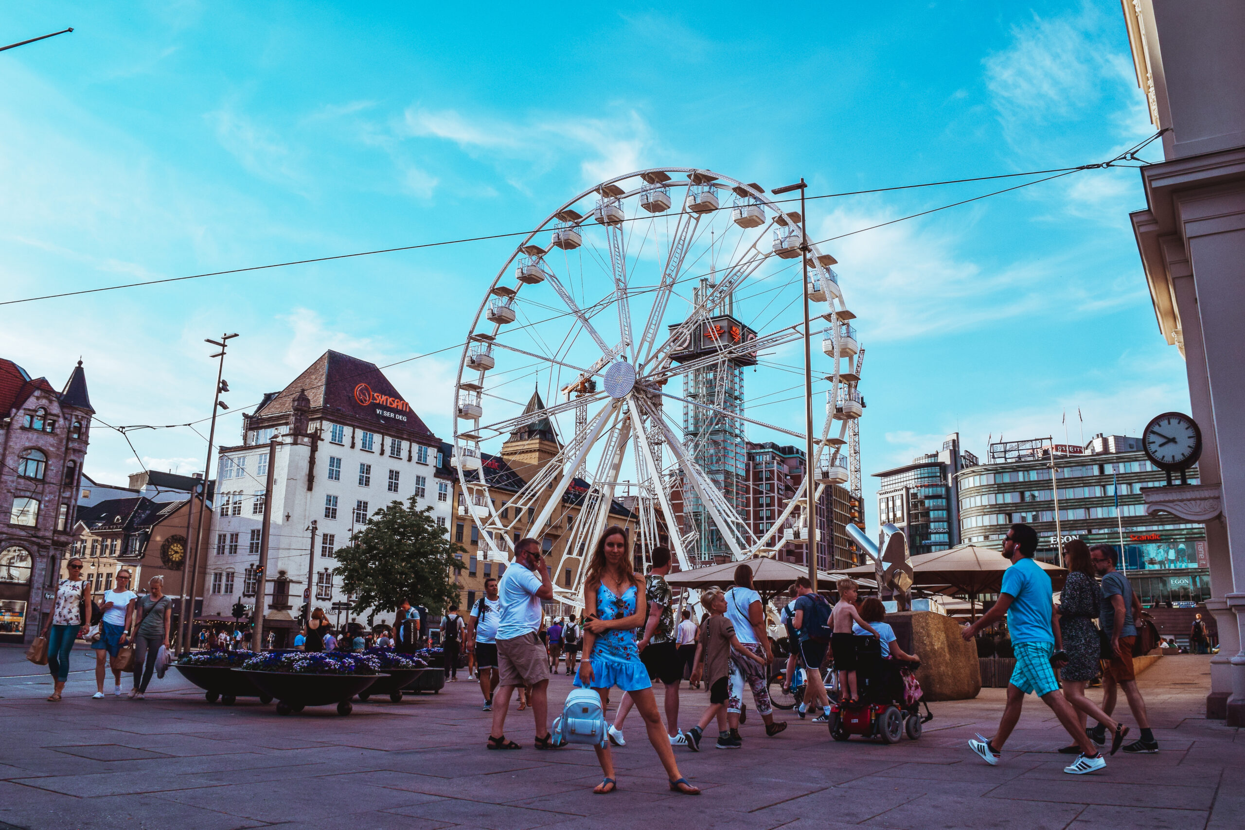 How To Travel In Norway- 24 Hours In Oslo On A Budget travel blog svadore -35 Top Things to Do in One Day in Oslo in May