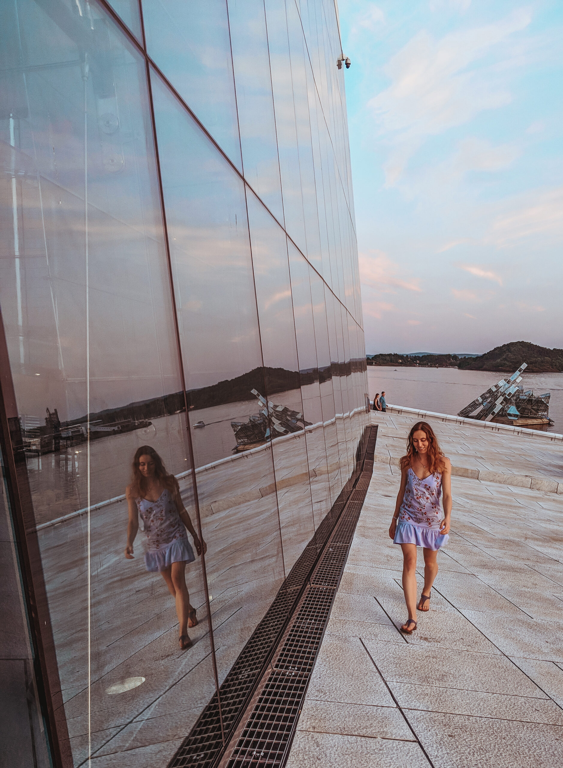 How To Travel In Norway- 24 Hours In Oslo On A Budget travel blog svadore -35 Top Things to Do in One Day in Oslo in May Oslo Opera House