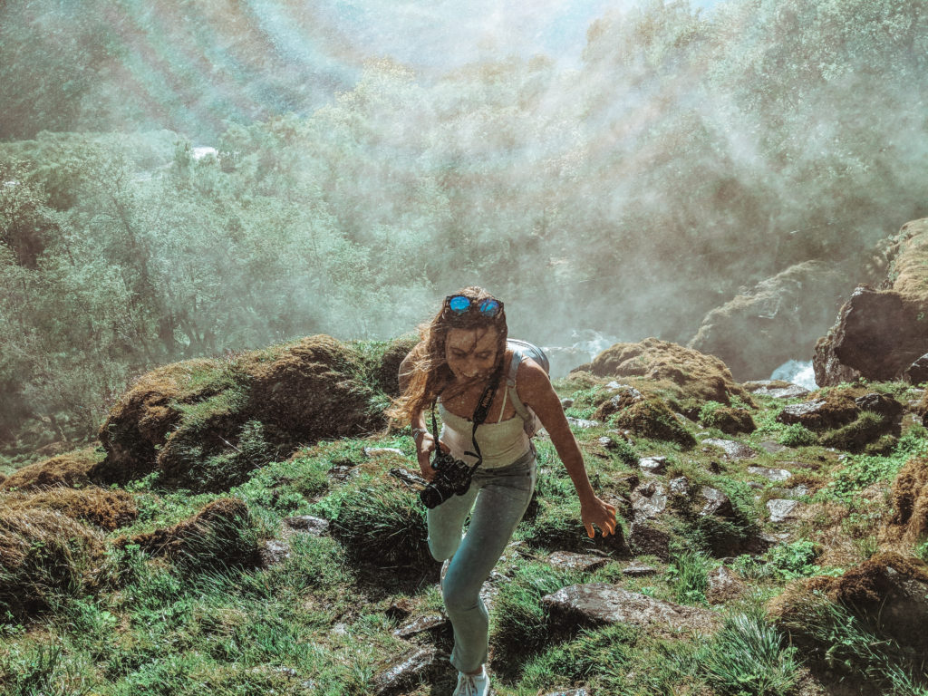 A Guide on What to Do in Aurland & Aurlandsfjord Turlifossen