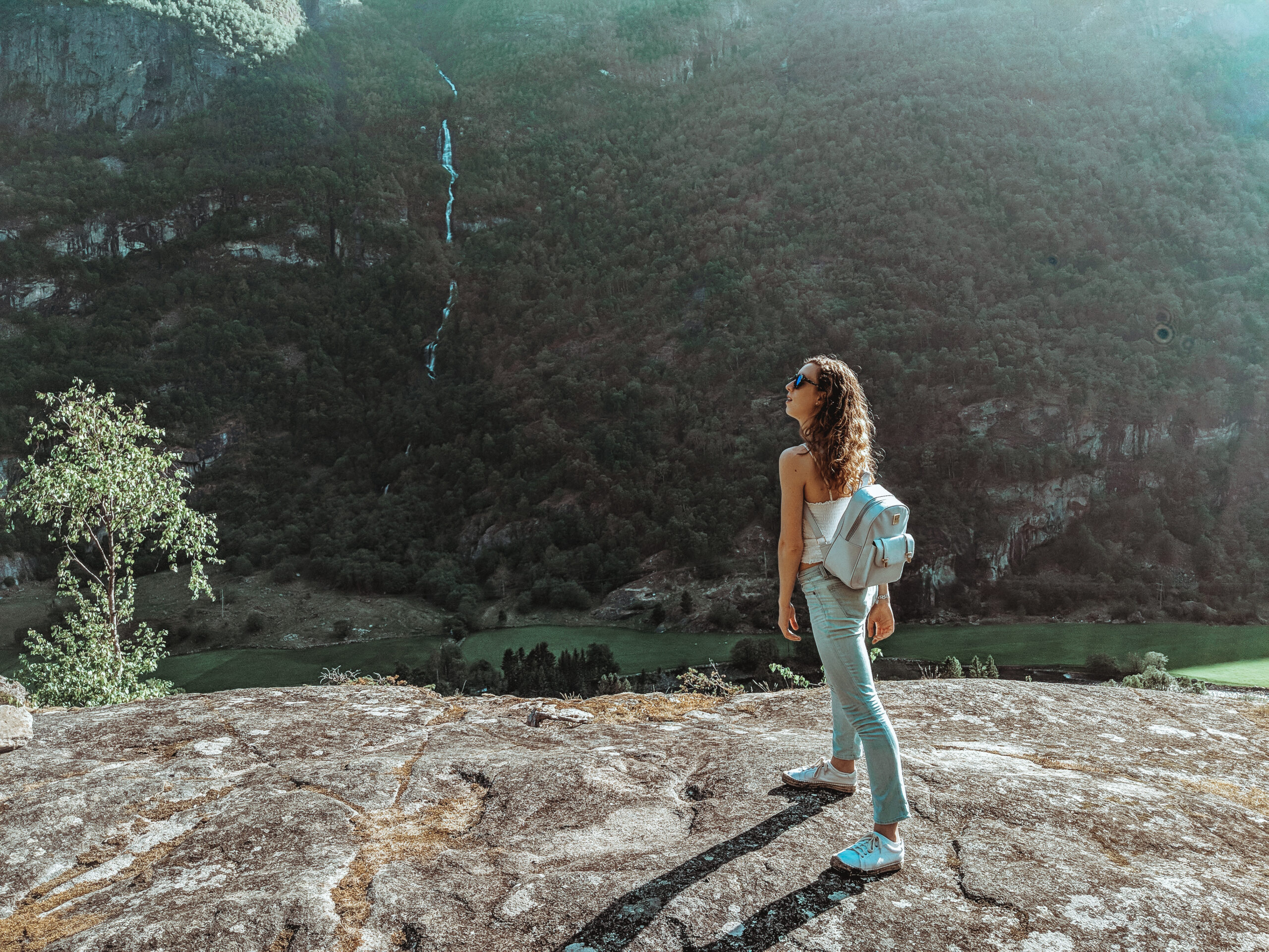 A Guide on What to Do in Aurland & Aurlandsfjord Turlifossen