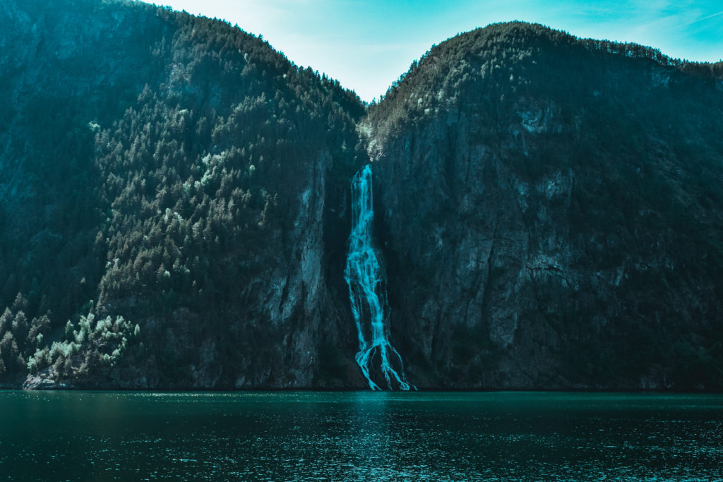 Uncovering the Sognefjord From Flam to Bergen via Ferry How To Travel In Norway- Aurland to Flam Ferry 29|2 Aurland where to stay in Flam Aurland travel blog svadore -31-2