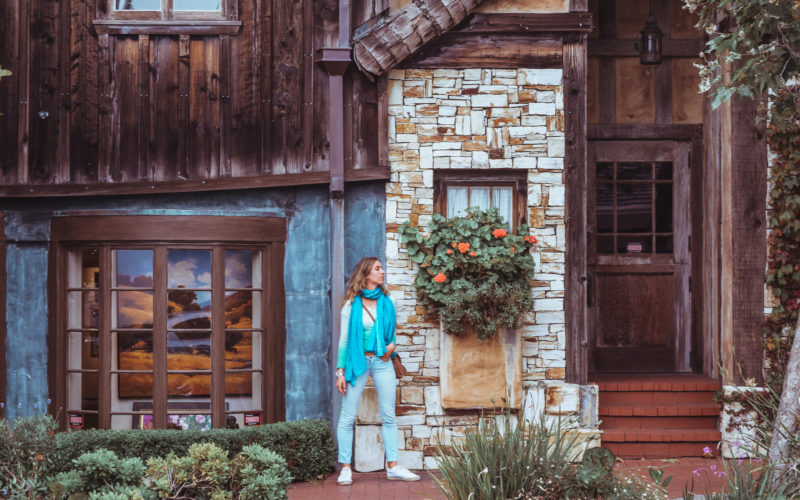 california coast travel guide: carmel by the sea Travel Guide California Road trip SVADORE travel blog ocean avenue