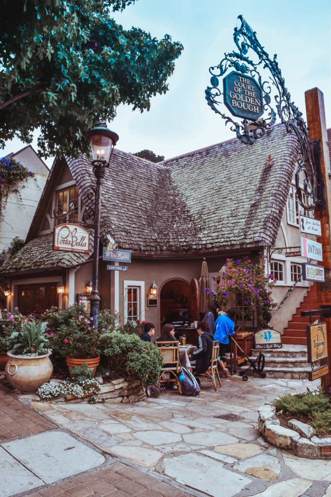 california coast travel guide: carmel by the sea Travel Guide California Road trip SVADORE travel blog ocean avenue Classic California Road Trip: 10 days from Coast, Parks, to Vineyards
