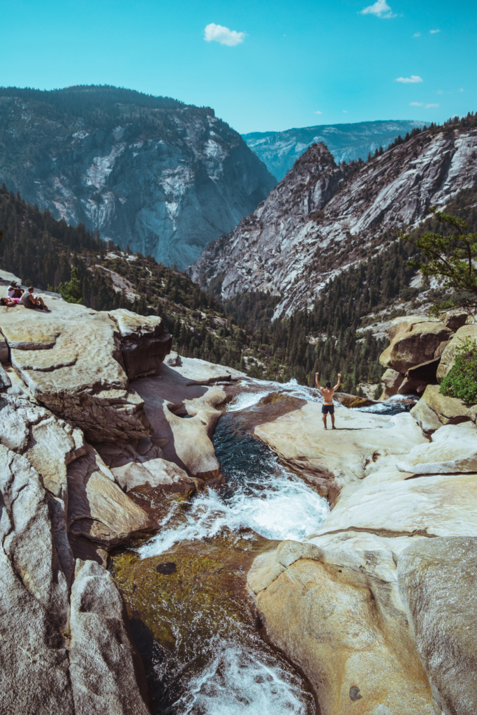 The Best of Yosemite 2 Day Itinerary Classic California Road Trip: 10 days from Coast, Parks, to Vineyards