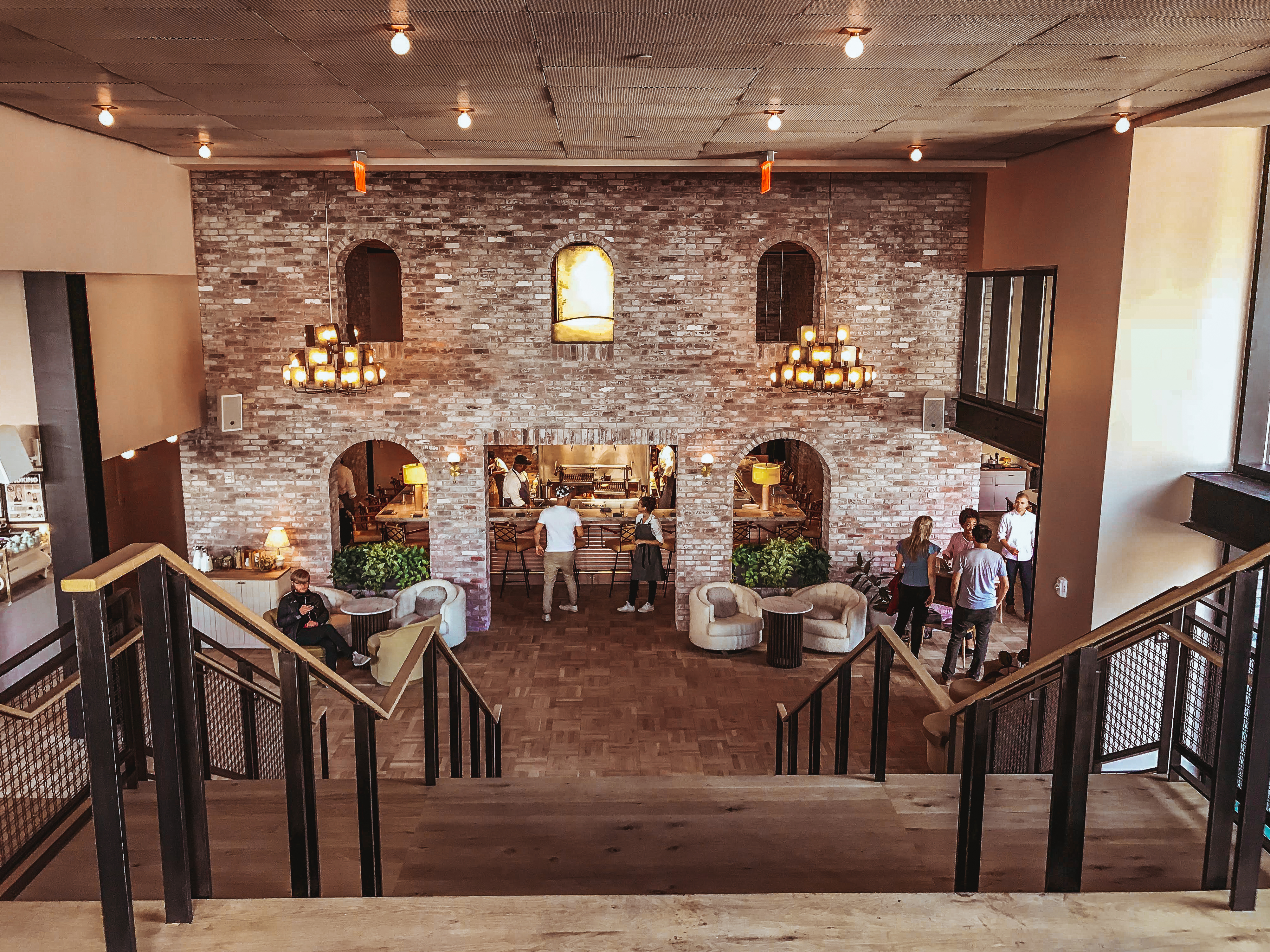 What To Do On A Fall Day in Williamsburg: Rooftop Bars and Smorgasburg Overthrow Boxing Brooklyn New York Mahattan travel guide SVADORE workout Saturday weekend smorgasburg the hoxton the wythe summerly klein william vale rooftop bars ferry