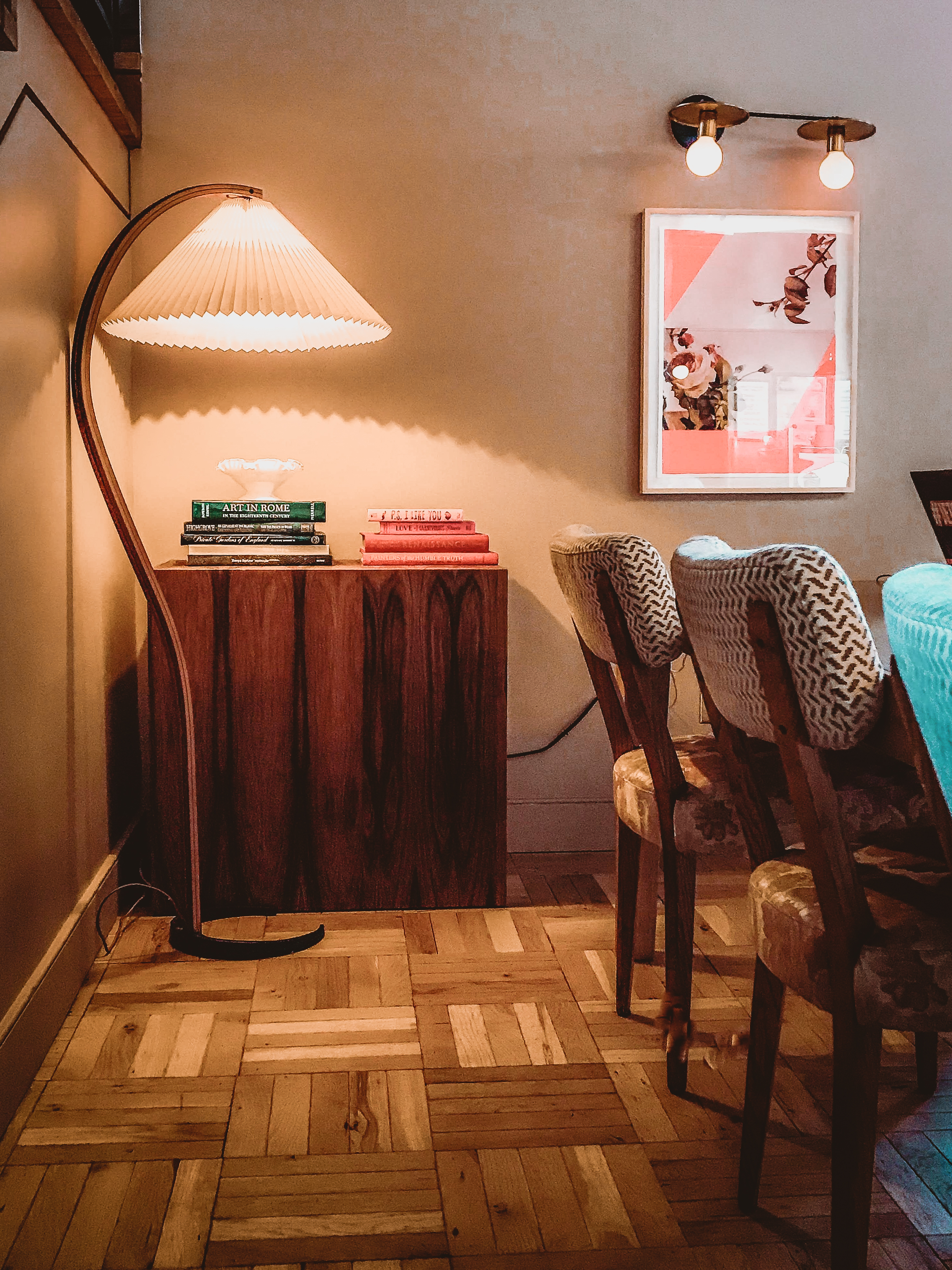 What To Do On A Fall Day in Williamsburg: Rooftop Bars and Smorgasburg Overthrow Boxing Brooklyn New York Mahattan travel guide SVADORE workout Saturday weekend smorgasburg the hoxton the wythe summerly klein william vale rooftop bars ferry