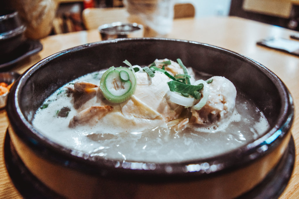 Korean Ginseng Chicken Soup at Baengnyeon Samgyetang, Seoul Cheong Yeon Jae Bukchon Hanok Village Where to stay in seoul hanok korea south korea travel blog what to do travel guide svadore-1
