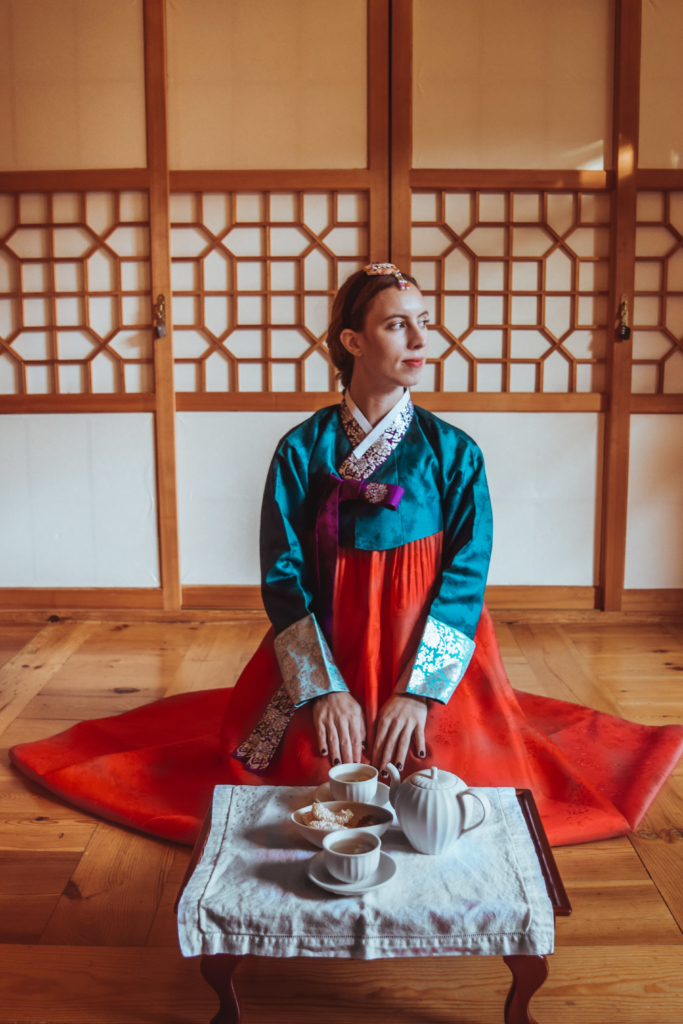 Cheong Yeon Jae: Stay in Bukchon Hanok Village, Seoul cheong yeon jae bukchon hanok village seoul south korea where to stay asia travel guide svadore 3