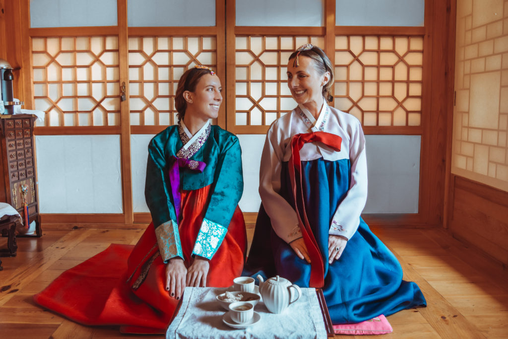 Cheong Yeon Jae: Stay in Bukchon Hanok Village, Seoul cheong yeon jae bukchon hanok village seoul south korea where to stay asia travel guide svadore 3
