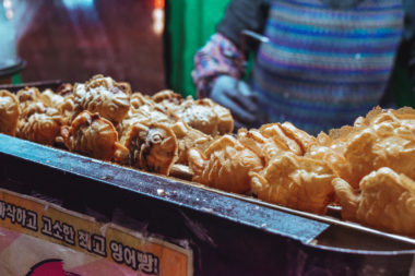 Travel Guide: 4 Days in Seoul in November Bungeoppang Street Food: Korean Fish-Shaped Pastries Seoul Lantern Festival Where to eat what to do in seoul korea south korea travel blog travel guide svadore-1