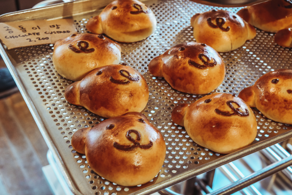 Where to Eat Breakfast in Seoul: Anguk 153 where to get breakfast in seoul anguk bakery cafe and shop seoul south korea insa dong bukchon hanok village food foodie17