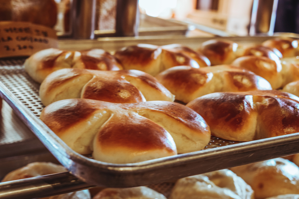 Where to Eat Breakfast in Seoul: Anguk 153 where to get breakfast in seoul anguk bakery cafe and shop seoul south korea insa dong bukchon hanok village food foodie17