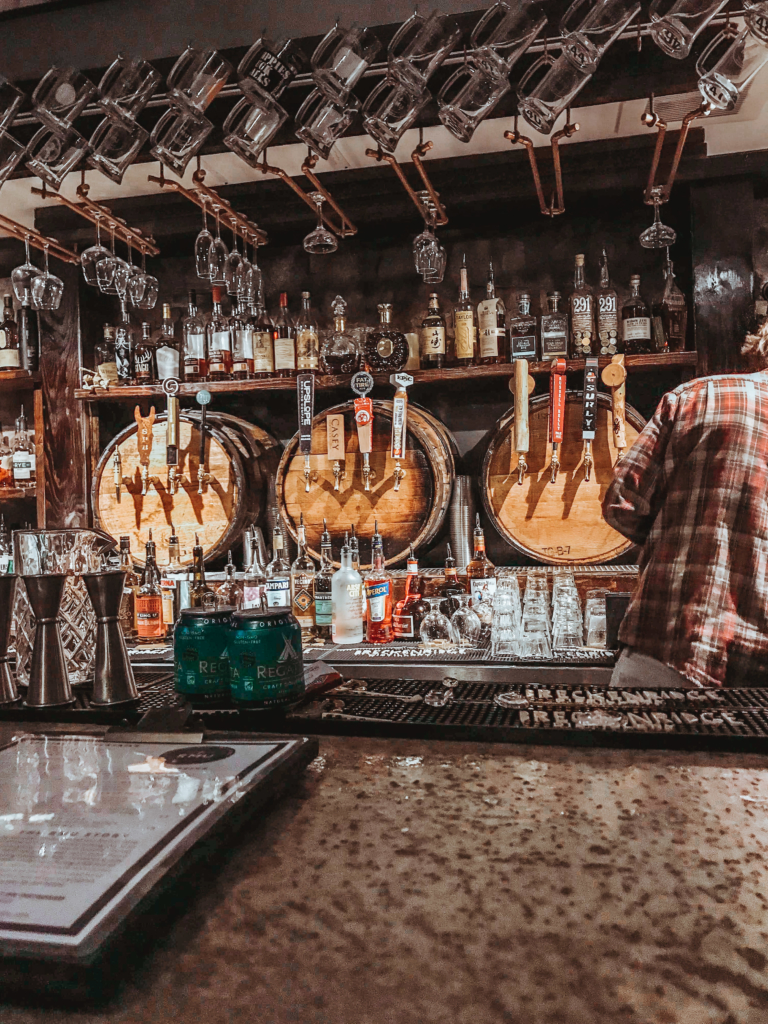 Après Ski in Breck: Rocky Mountain Underground a weekend in breckenridge travel guide what to do where to ski where to stay svadore blog-1-11