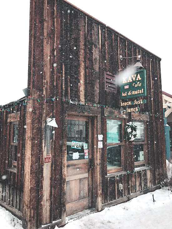 What To Do On A Weekend in Breckenridge, Colorado  Where to Eat in Breck: Kava Cafe a weekend in breckenridge travel guide what to do where to ski where to stay svadore blog-1-50