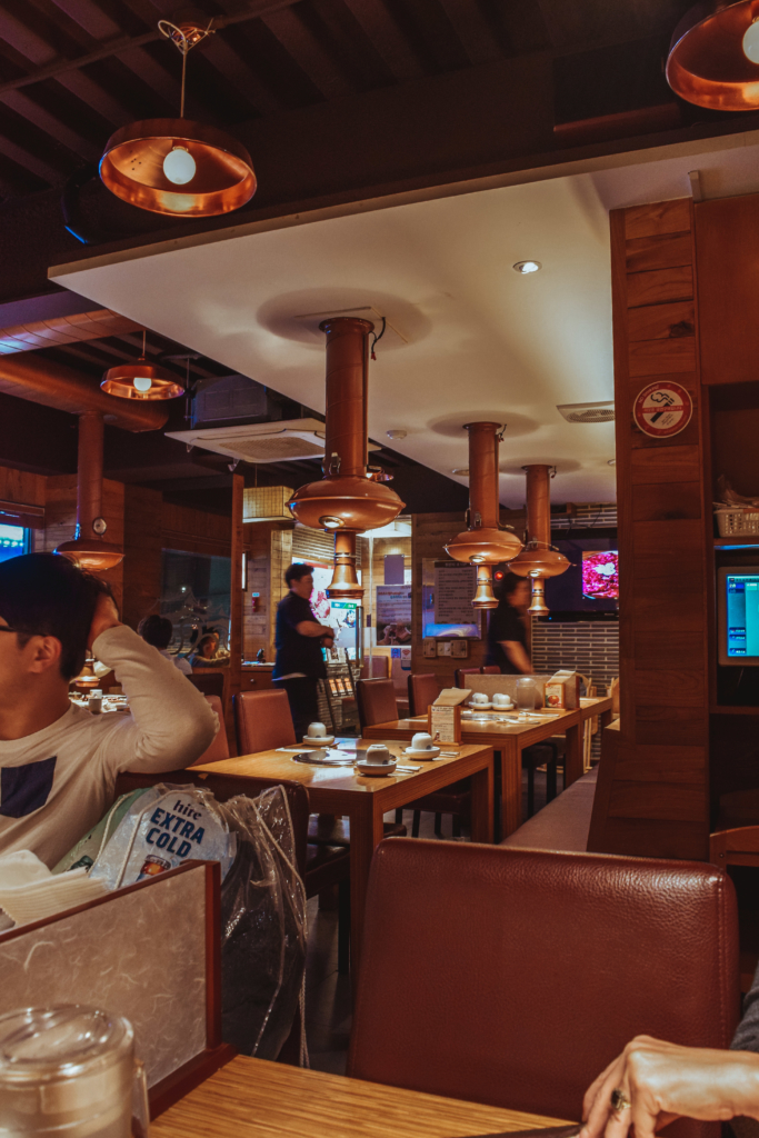 Head to Wangbijib for Premium Korean Barbecue in Jongno, Seoul Wangbijib myeongdong korean barbecue seoul nightlife what to do in seoul south korea travel guide travel blog SVADORE-1-2