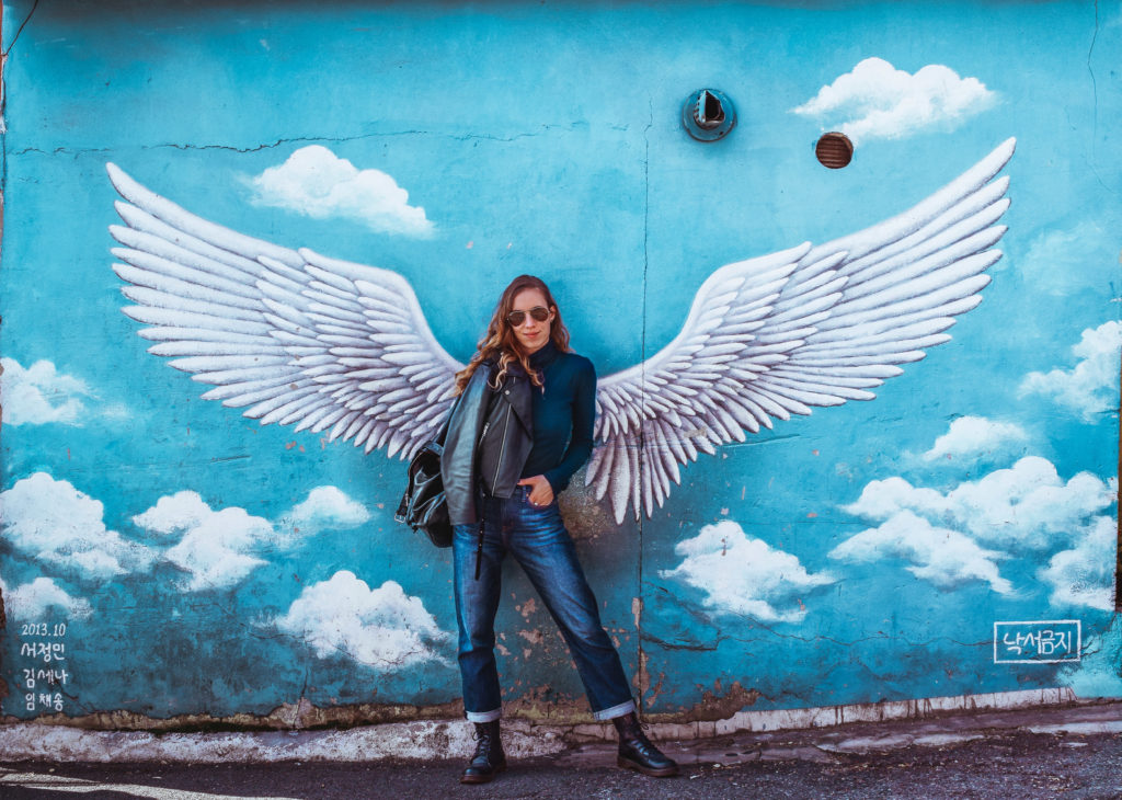 Travel Guide: 4 Days in Seoul in November  Exploring the Work of Art that is Ihwa Mural Village ihwa mural village seoul ihwa-dong what to do in seoul south korea travel guide travel blog SVADORE-1