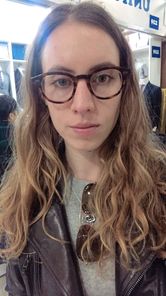 Shopping in Shanghai: Best Shops at The Fabric Market Shopping in Shanghai- The 3 Best Stalls at The Fabric Market asia china shanghai fashion leather jackets gloves eyewear sunglasses eyeglasses fake counterfeit best shopping-1-5