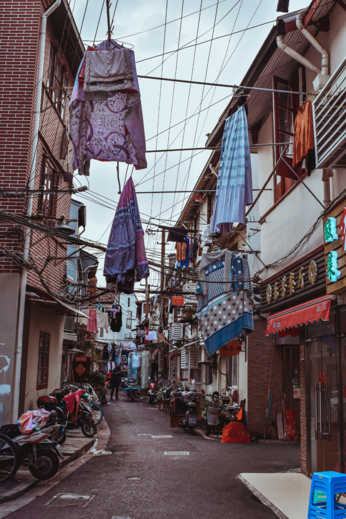 Where to Find the Best Shanghai-style Noodles shanghai travel guide yuyuan garden ol shanghai street svadore food foodie -14