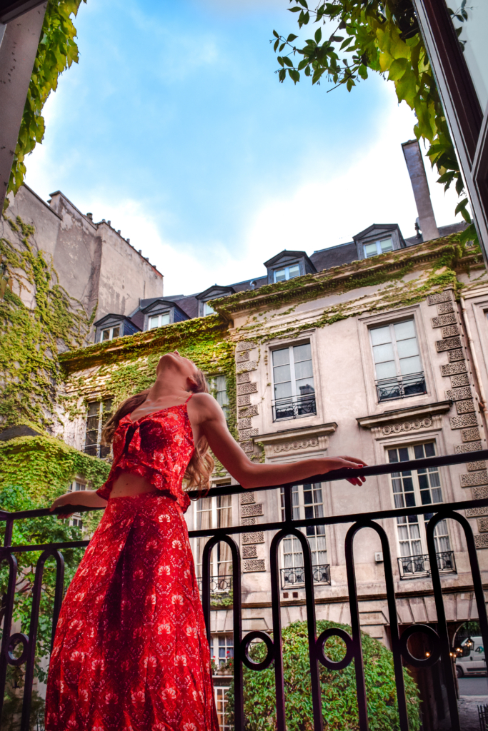 Luxury Hotel in Marais, Paris: Pavillon de la Reine Guide to Exploring Le Marais District in Paris