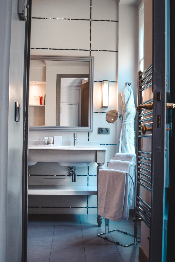 Modernity and rich history go hand in hand at the historical Hotel Mansart. The perfect place for a peaceful retreat or long-term stay in the first arrondissement.