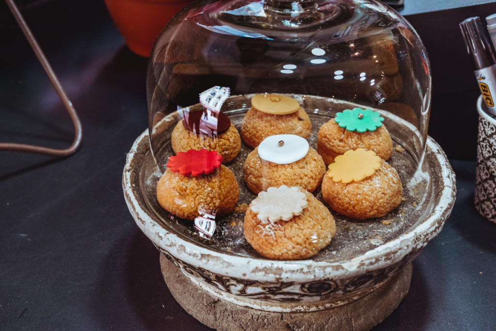 odette 17 of the Best Cafes in Paris According to SVADORE