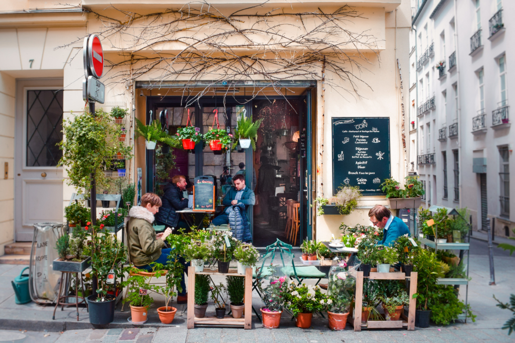 les 2 au coin 17 of the Best Cafes in Paris According to SVADORE