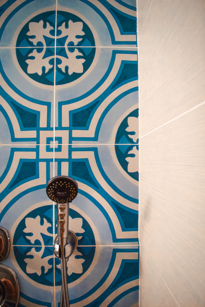 Places to Stay in Martha's Vineyard: Nobnocket Boutique Inn martha's vineyard vineyard haven mv hotels cape cod luxury svadore travel blog