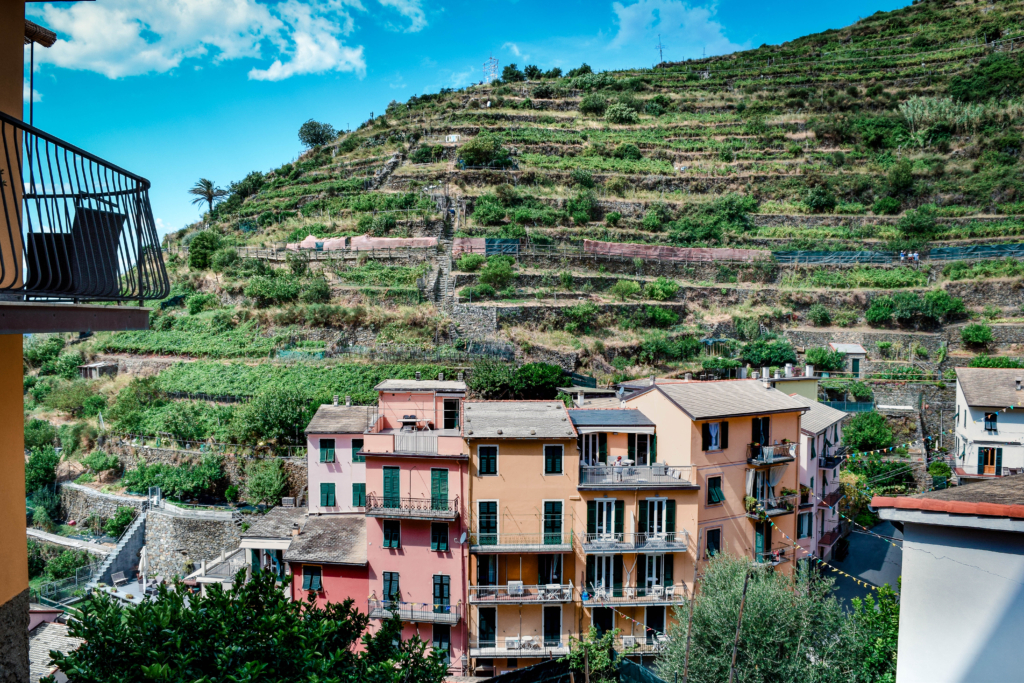 Why are Le Cinque Terre a UNESCO World Heritage Site?