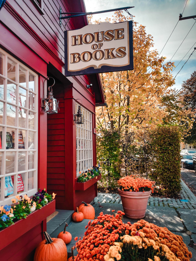 Fall Weekend Getaways From NYC: Kent, CT