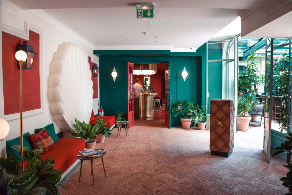 Where to Eat and Drink in Paris: Grands Boulevards Hotel restaurant the shell cocktail bar the shed rooftop bar terrace svadore travel blog