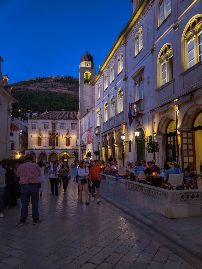 One Day in Dubrovnik, Croatia Travel Guide stradun