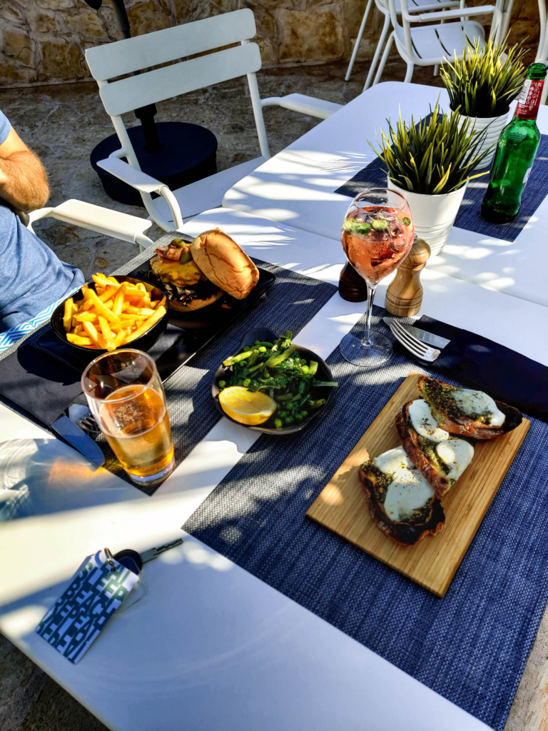 Where to Eat on Korcula: Mimi's Bar, Tara's Lodge