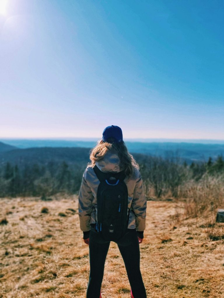 Social Distancing Outdoors, The Right Way coronavirus covid-19