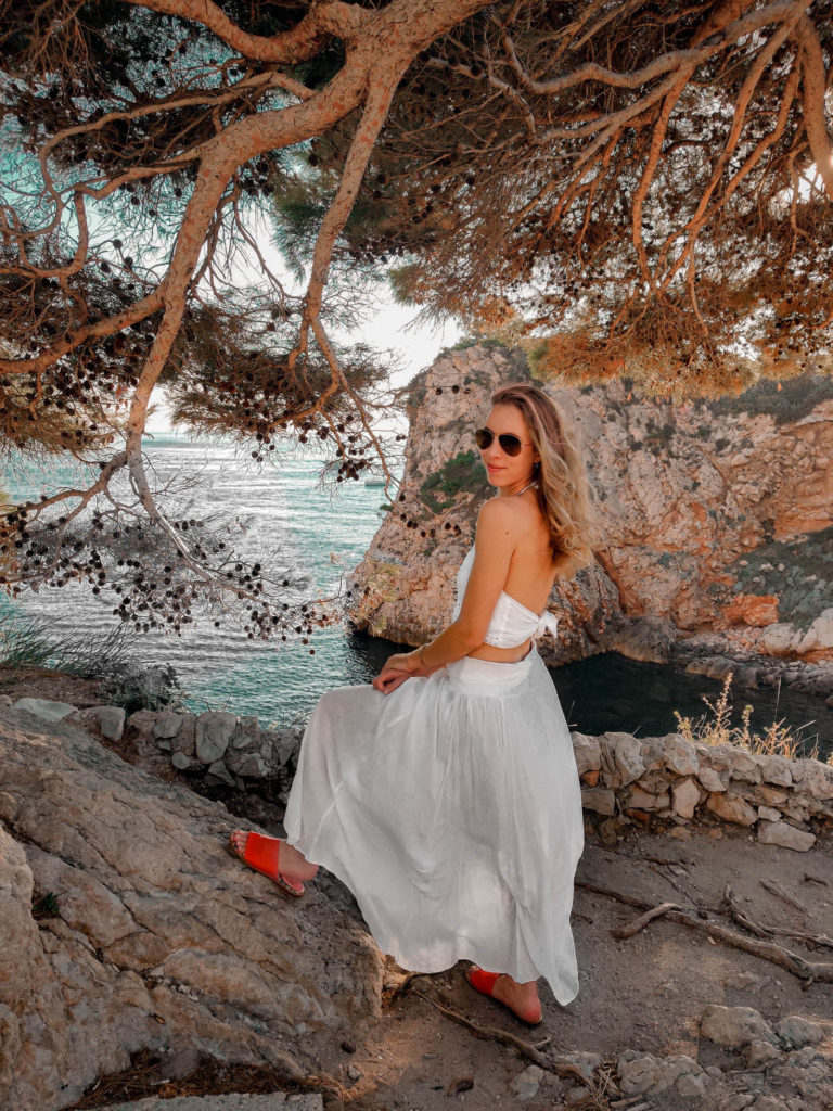 Shop Handmade Italian Shoes at Local Atelier Rose's Roses in Milano where to shop in milan made in italy