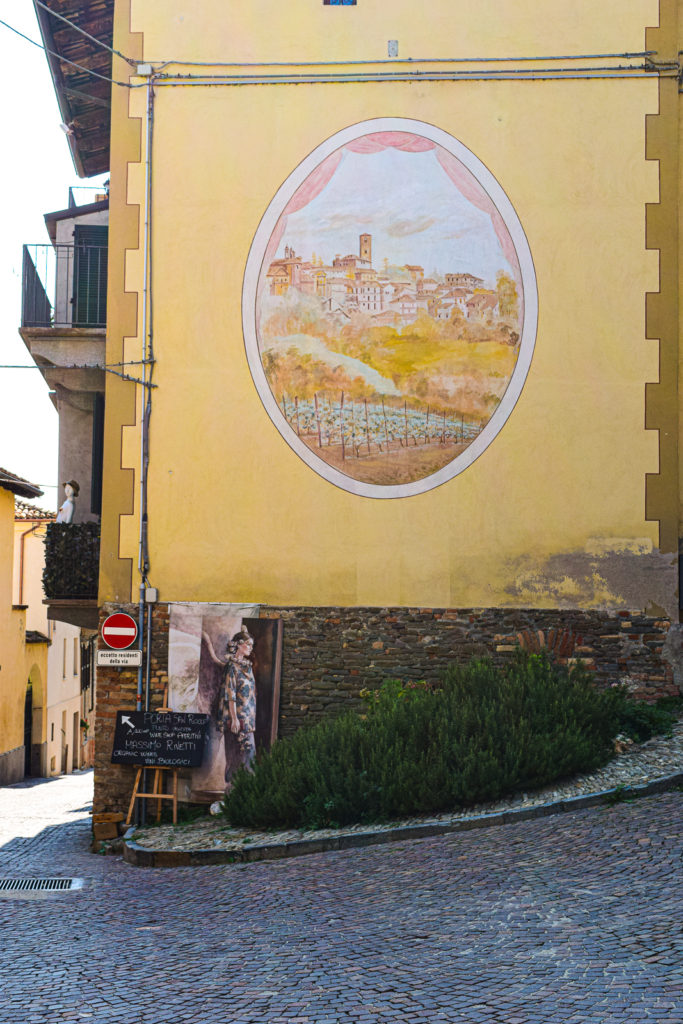 What to See in Langhe: Neive, Piemonte
