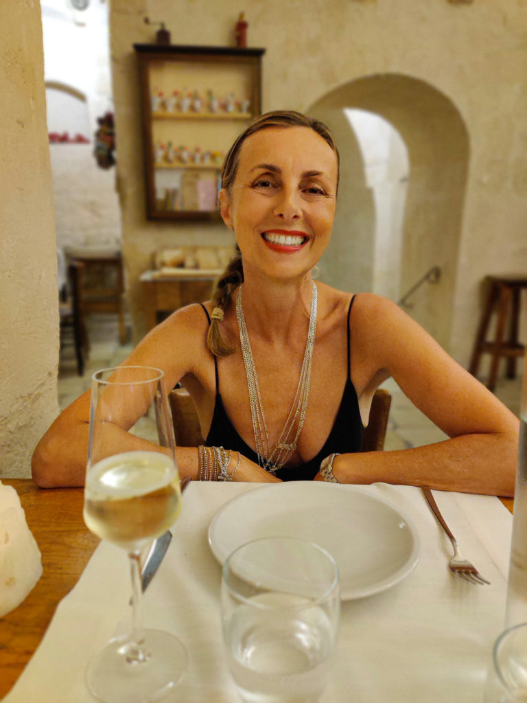 Where to Eat in Matera: La Lopa basilicata restaurant ristorante movie room pasta della domenica sunday homemade spumante candle meteoron svadore