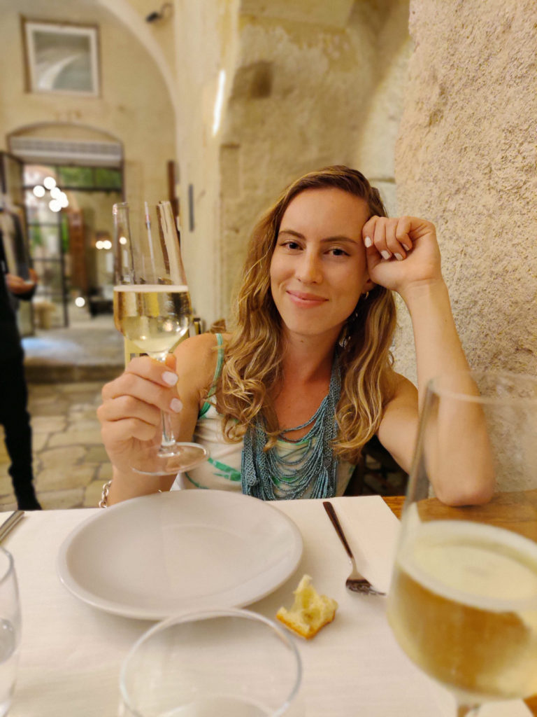 Where to Eat in Matera: La Lopa basilicata restaurant ristorante movie room pasta della domenica sunday homemade spumante candle meteoron svadore