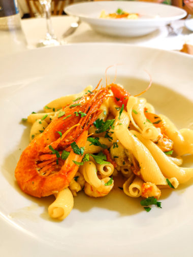Polignano a Mare Restaurant: Antiche Mura torchietti red shrimp zucchini flower